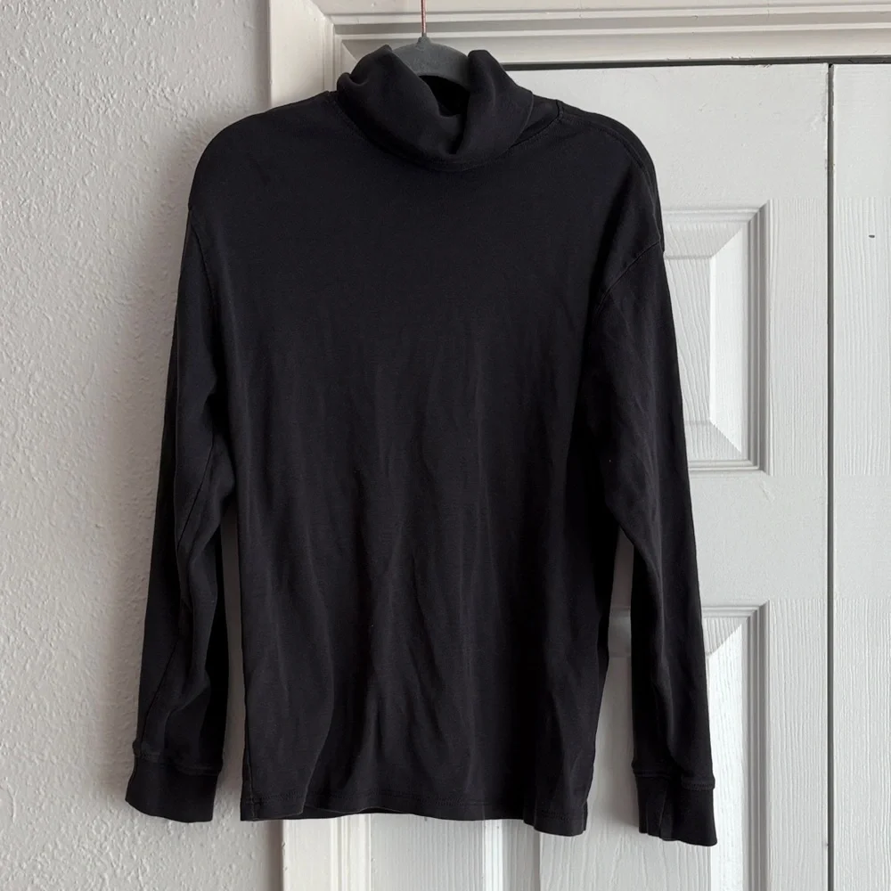 Zara kids size 10 black cotton turtleneck long sleeve shirt